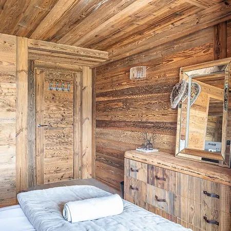 Louis Chalet